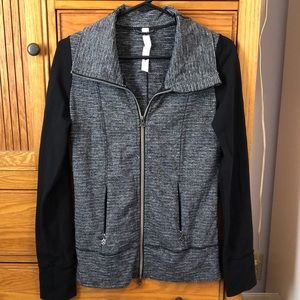 Lululemon gray speckled with black sleeves zip up jacket, 4